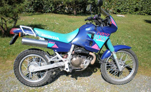 250 NX 1990 NX250L