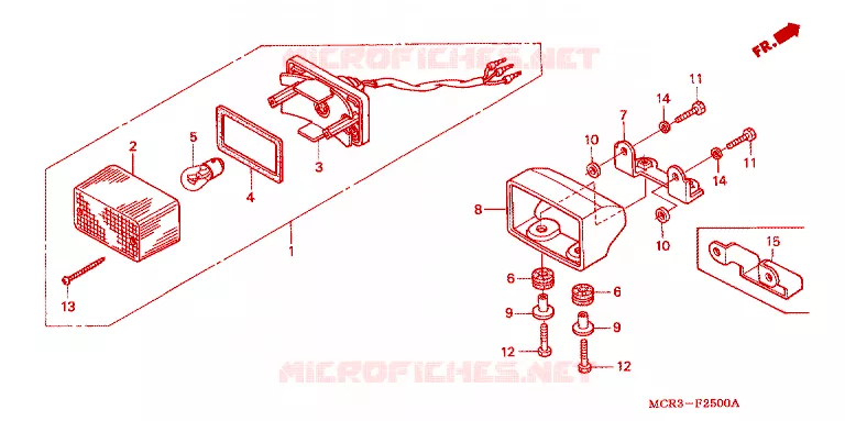 FEU ARRIERE Honda MOTO 750 VT 2002  VT750DC2