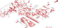 FEU ARRIERE(2) pour Honda SHADOW 600 VLX DELUXE de 1999