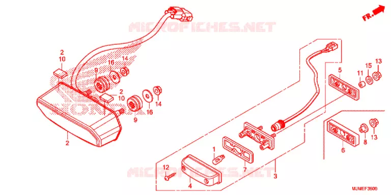 FEU ARRIERE Honda MOTO 800 CROSSRUNNER 2016  VFR800XF