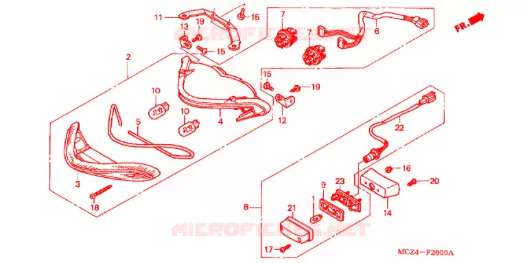 FEU ARRIERE Honda MOTO 900 HORNET 2003  CB900F3_A