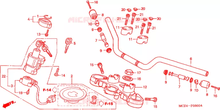 GUIDON - TE DE FOURCHE Honda MOTO 900 HORNET 2003  CB900F3_A